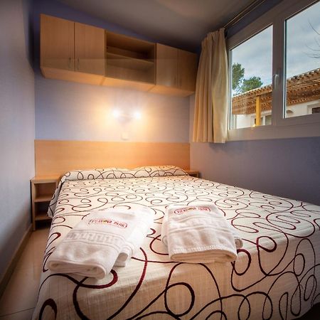 Camping Vilanova Park Vilanova i la Geltrú Esterno foto